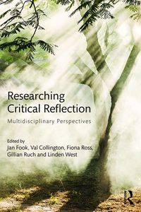 Produktbild: Researching Critical Reflection