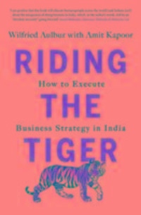 Produktbild: Riding the Tiger