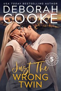 Produktbild: Just the Wrong Twin (Flatiron Five Fitness, #9)