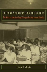 Produktbild: Chicano Students and the Courts