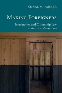 Produktbild: Making Foreigners