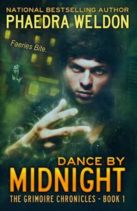 Produktbild: Dance By Midnight (The Grimoire Chronicles, #1)