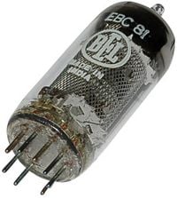Produktbild: BTB Vertrieb EBC 81 = 6 BD 7 A Elektronenr&ouml;hre Doppeldiode-Triode 250 V 1 A Polzahl: 9 Sockel: Noval Inhalt 1 St.