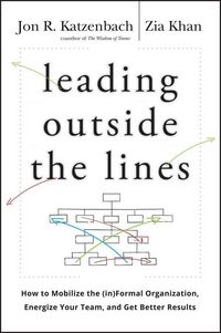 Produktbild: Leading Outside the Lines