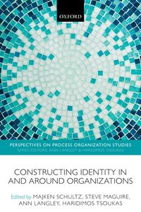 Produktbild: Constructing Identity in and around Organizations