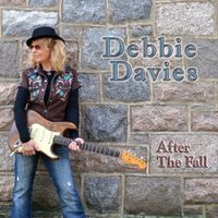 Bild vom Artikel After The Fall vom Autor Debbie Davies