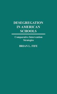 Produktbild: Desegregation in American Schools