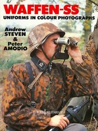 Produktbild: Waffen-SS Uniforms in Color Photographs