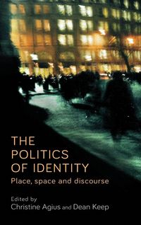 Produktbild: The politics of identity