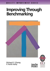 Produktbild: Improving Through Benchmarking