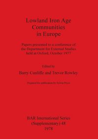 Produktbild: Lowland Iron Age Communities in Europe