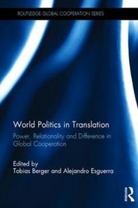 Produktbild: World Politics in Translation