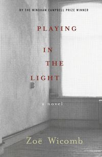 Produktbild: Playing in the Light