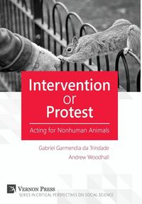 Produktbild: Intervention or Protest