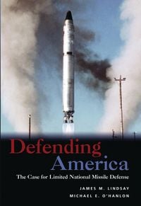 Produktbild: Defending America
