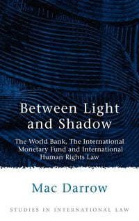 Produktbild: Between Light and Shadow