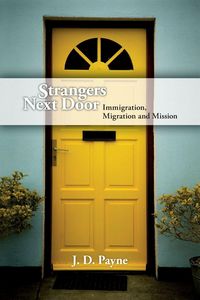 Produktbild: Strangers Next Door