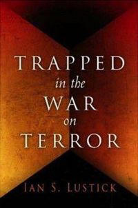 Produktbild: Trapped in the War on Terror