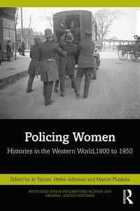 Produktbild: Policing Women