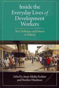 Produktbild: Anne-Meike Fechter:  Inside the Everyday Lives of Developmen