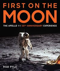 Produktbild: Pyle, R: First on the Moon