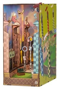 Produktbild: Book Nook DIY B&uuml;cherecke Harry Potter Quidditch Field von Revell Tiny Adventures