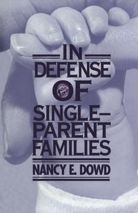 Produktbild: In Defense of Single-Parent Families