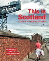 Produktbild: Mccredie, A: This is Scotland