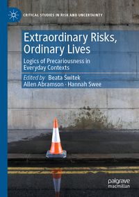 Produktbild: Extraordinary Risks, Ordinary Lives