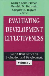 Produktbild: Evaluating Development Effectiveness