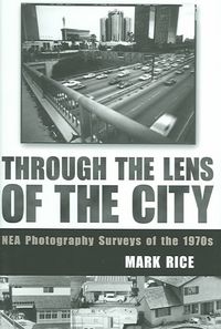 Produktbild: Through The Lens Of The City