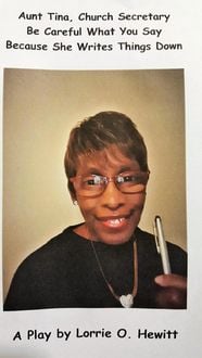 Produktbild: Aunt Tina, Church Secretary Be Careful What You Say Because She Writes Things Down
