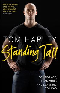 Produktbild: Standing Tall: On Confidence, Teamwork and Leadership