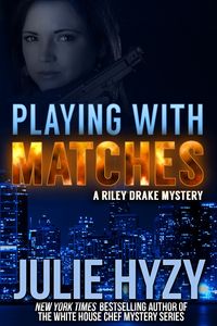 Produktbild: Playing with Matches