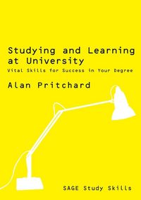 Produktbild: Studying and Learning at University