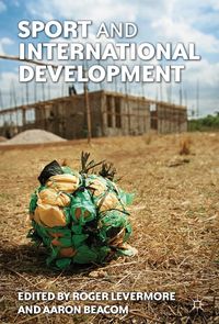 Produktbild: Sport and International Development