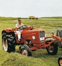 Produktbild: Güldner. Traktoren und Motoren