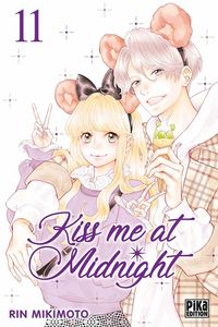 Produktbild: Kiss me at midnight. Tome 11