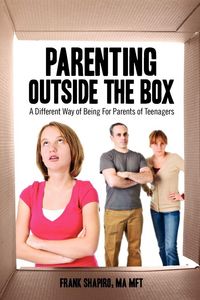 Produktbild: Parenting Outside the Box
