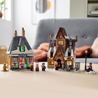 LEGO Harry Potter 76388 Besuch in Hogsmeade Spielzeug mit Minifiguren