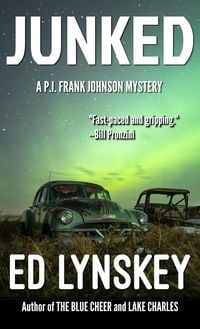Produktbild: Junked (P.I. Frank Johnson Mystery Series, #30)