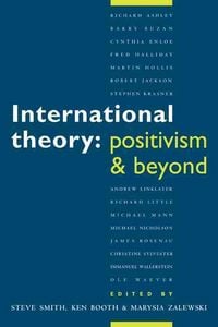 Produktbild: International Theory