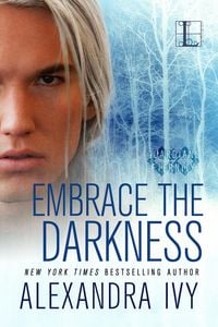 Produktbild: Embrace the Darkness