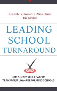 Produktbild: Leading School Turnaround