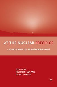Produktbild: At the Nuclear Precipice