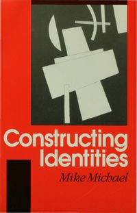 Produktbild: Constructing Identities