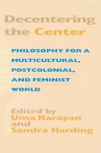 Produktbild: Decentering the Center