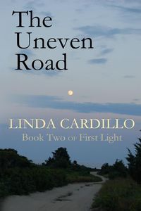 Produktbild: The Uneven Road (First Light, #2)