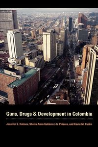 Produktbild: Guns, Drugs, and Development in Colombia