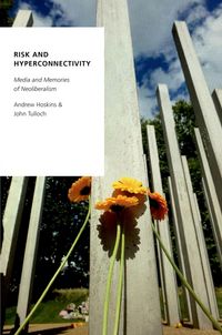 Produktbild: Risk and Hyperconnectivity